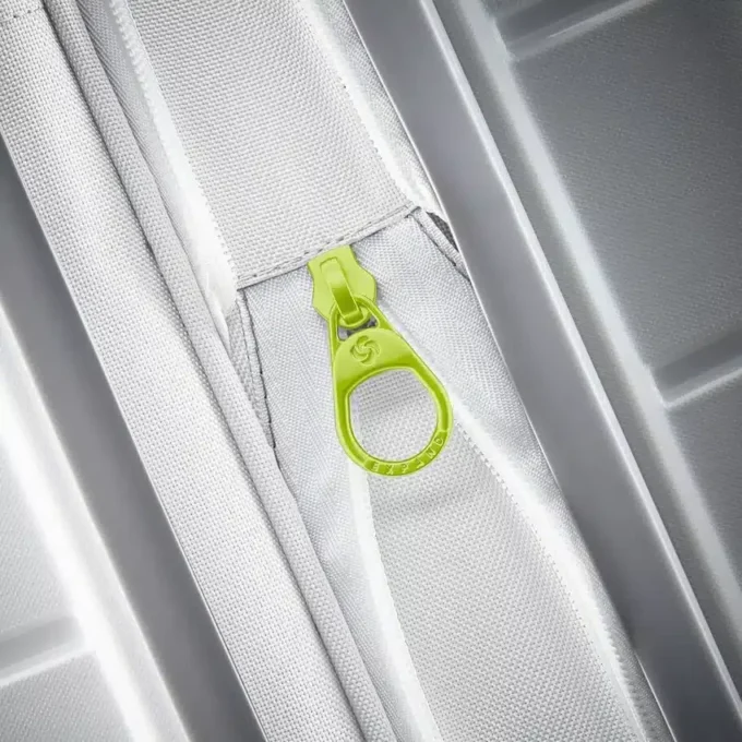 Freeform Handgepäck-Spinner