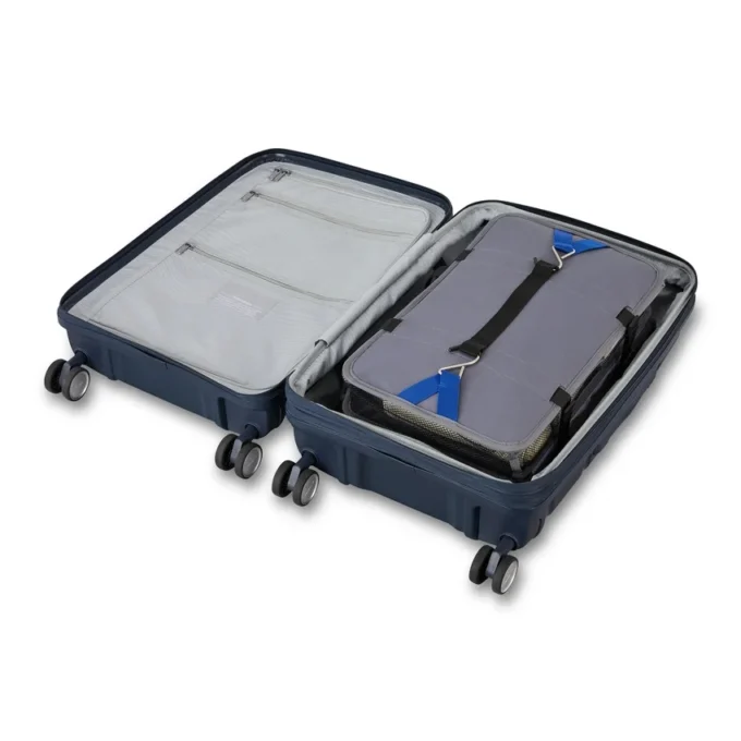 Packing-Cube-Schrank